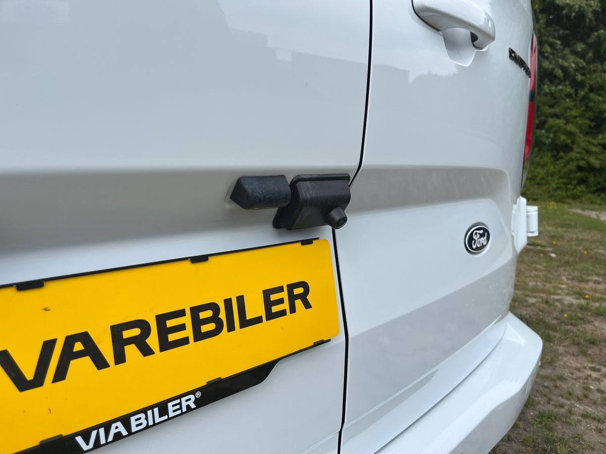 Hvid Ford E-Transit Custom fra 2026