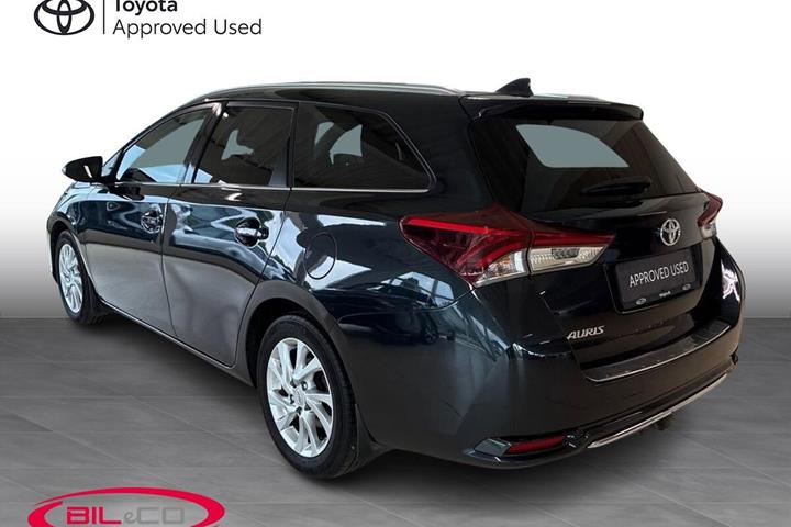 undefined Toyota Auris fra 2017