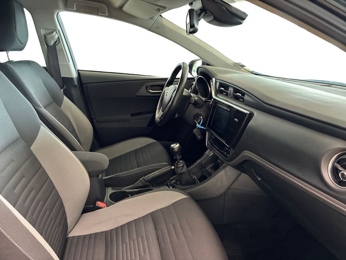 undefined Toyota Auris fra 2017
