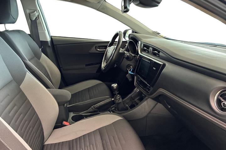 undefined Toyota Auris fra 2017