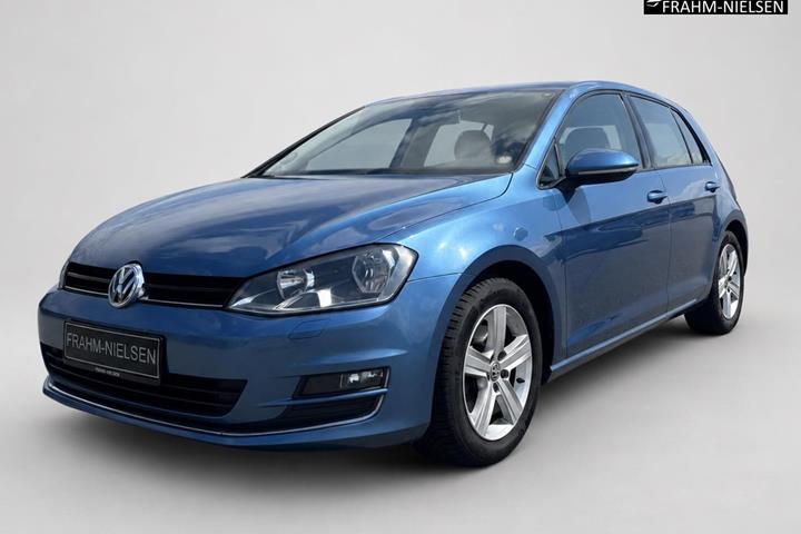 Blå VW Golf fra 2013