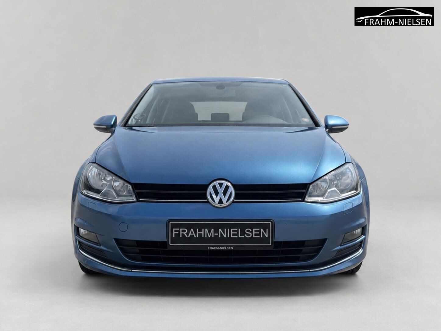 Blå VW Golf fra 2013