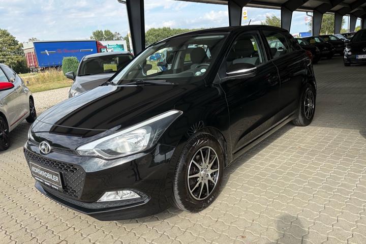 Sort Hyundai i20 fra 2017