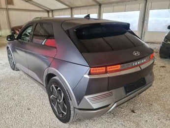 Grå Hyundai Ioniq 5 fra 2024