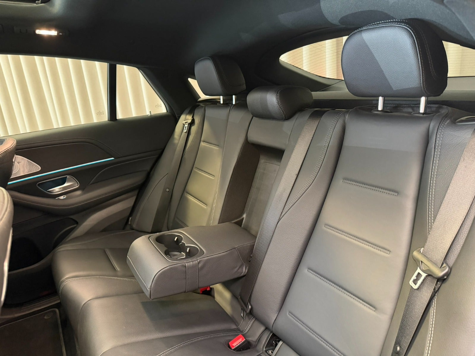 Grå Mercedes GLE350 de fra 2021