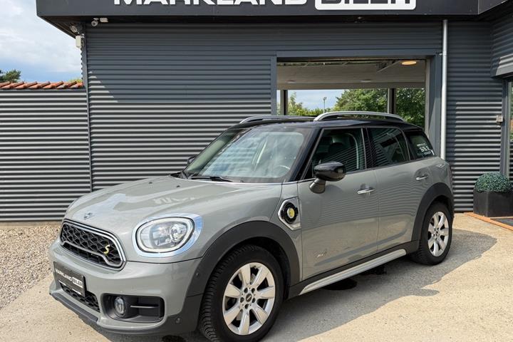 Grå Mini Countryman Cooper SE fra 2020
