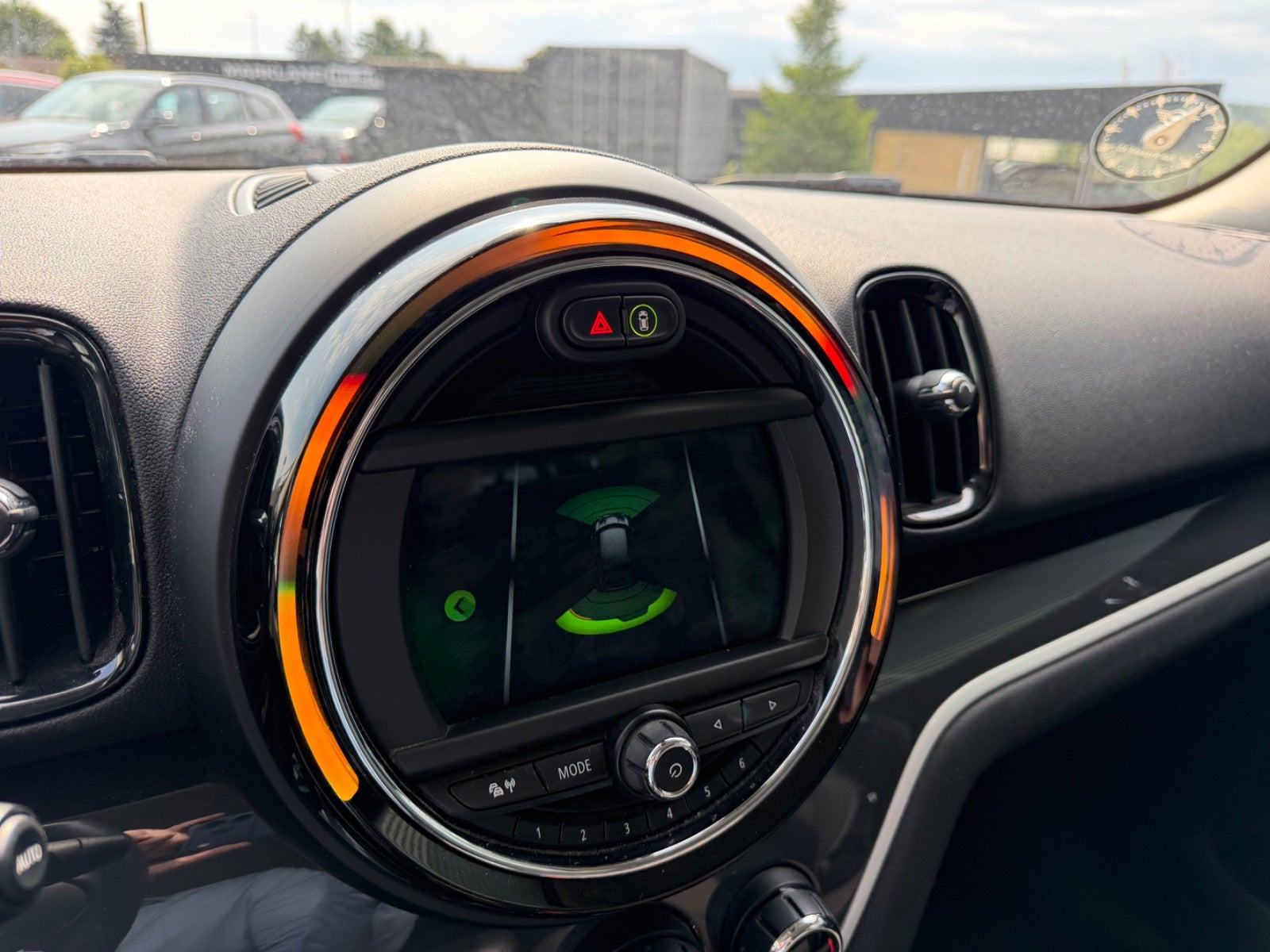 Grå Mini Countryman Cooper SE fra 2020