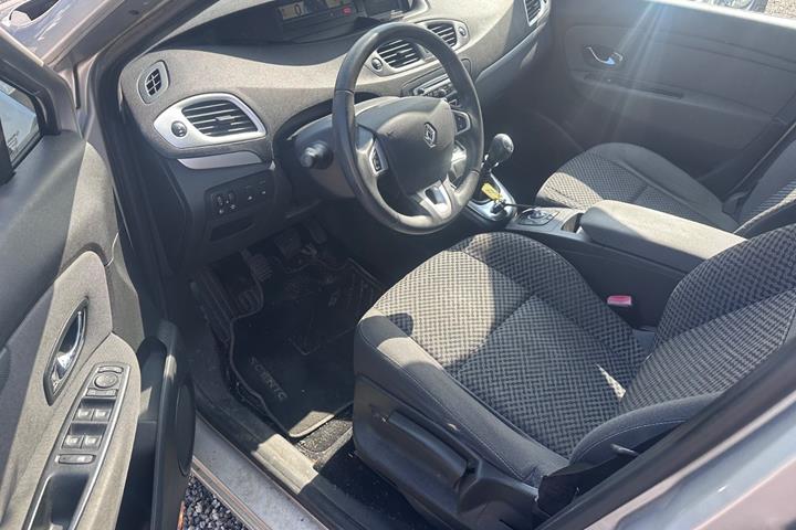 undefined Renault Grand Scenic III fra 2012