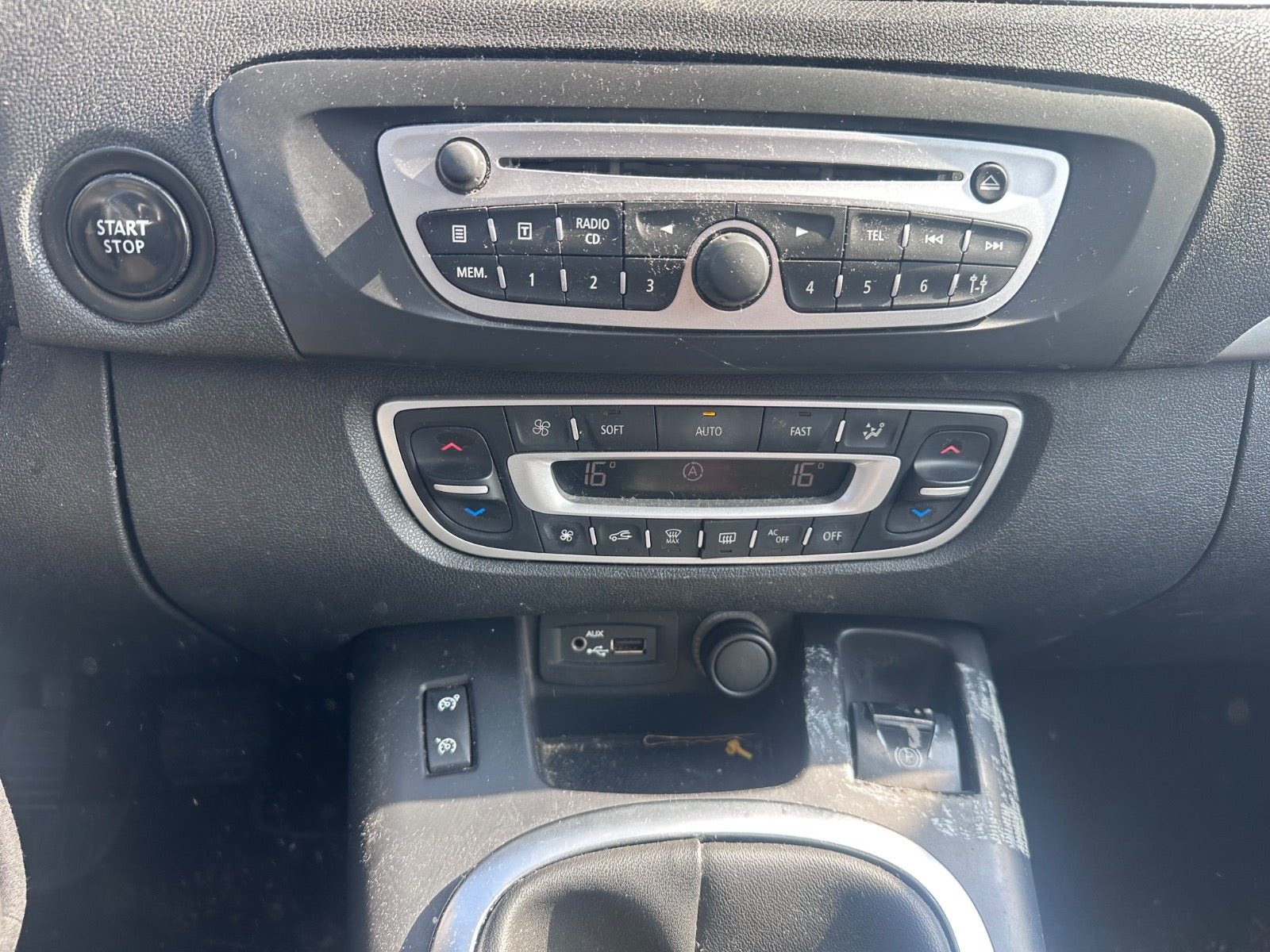 undefined Renault Grand Scenic III fra 2012
