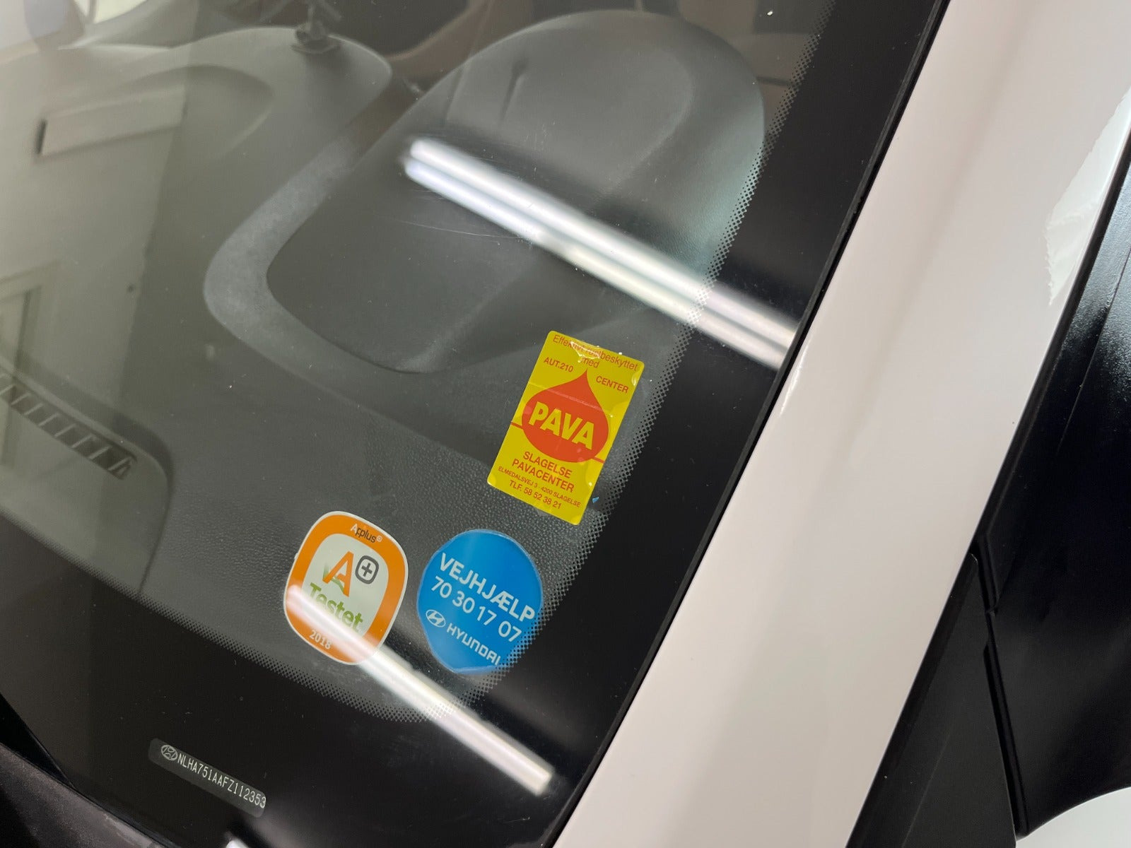Hvid Hyundai i10 fra 2015