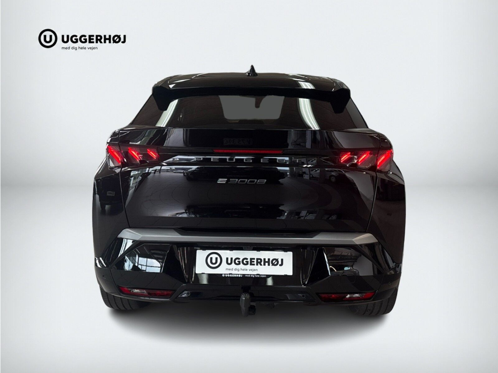 Sort Peugeot e-3008 fra 2025
