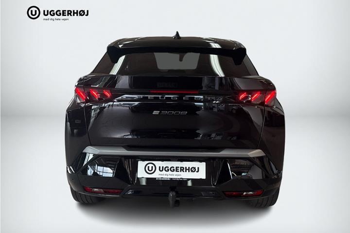 Sort Peugeot e-3008 fra 2025