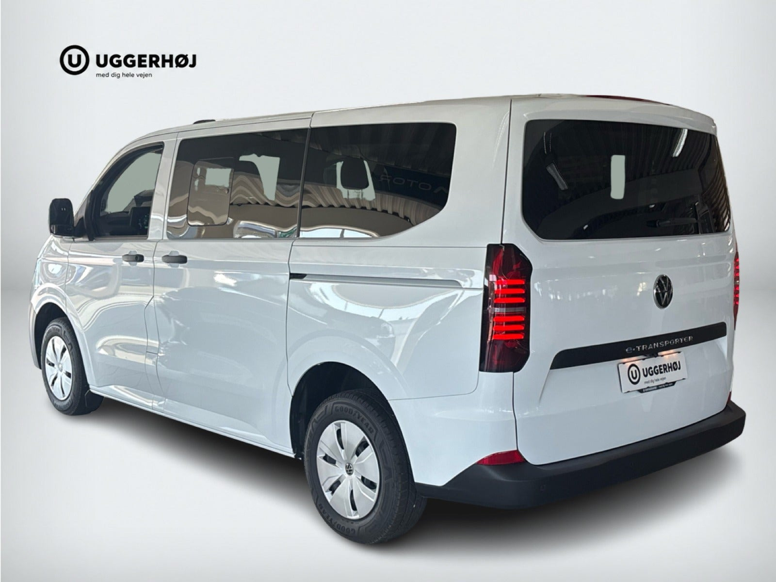 Hvid VW e-Caravelle fra 2026
