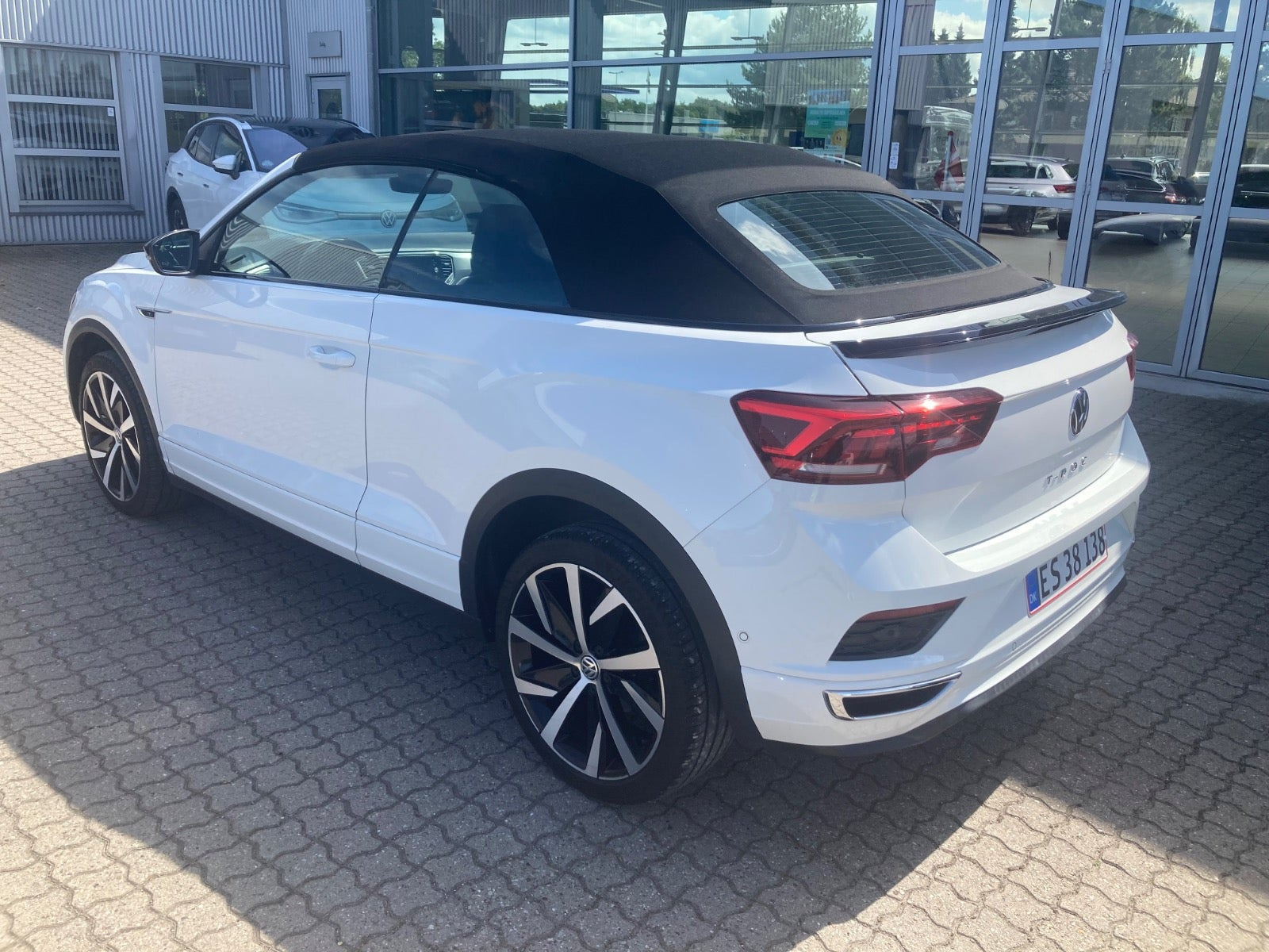 Hvid VW T-Roc fra 2020