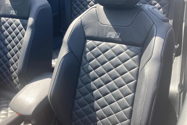 Hvid VW T-Roc fra 2020