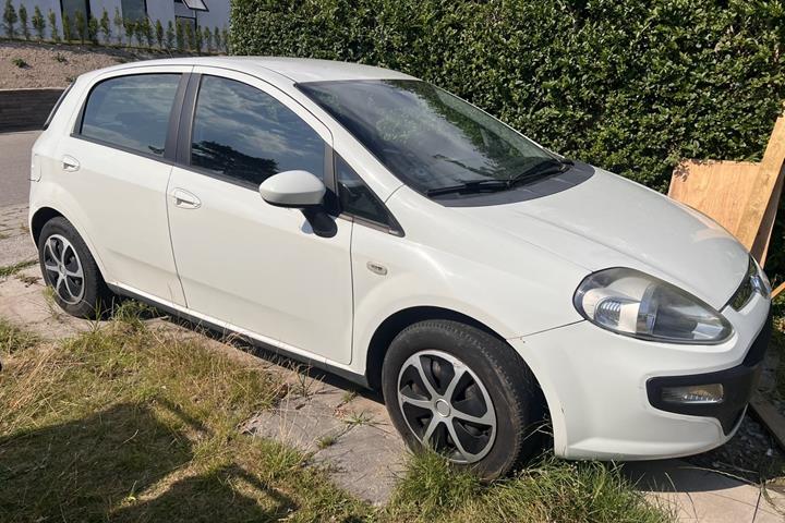 undefined Fiat Punto Evo fra 2011