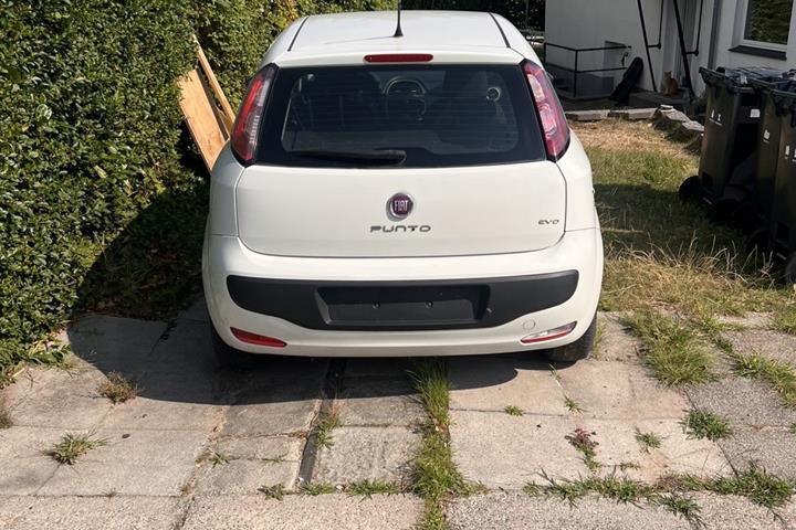 undefined Fiat Punto Evo fra 2011