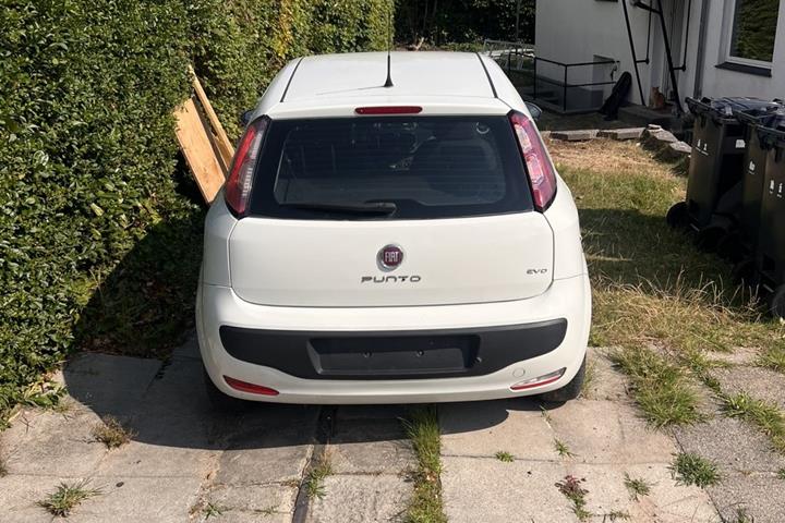 undefined Fiat Punto Evo fra 2011