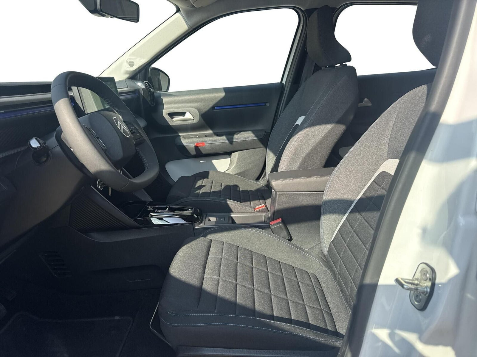 Hvid Citroën ë-C3 fra 2025