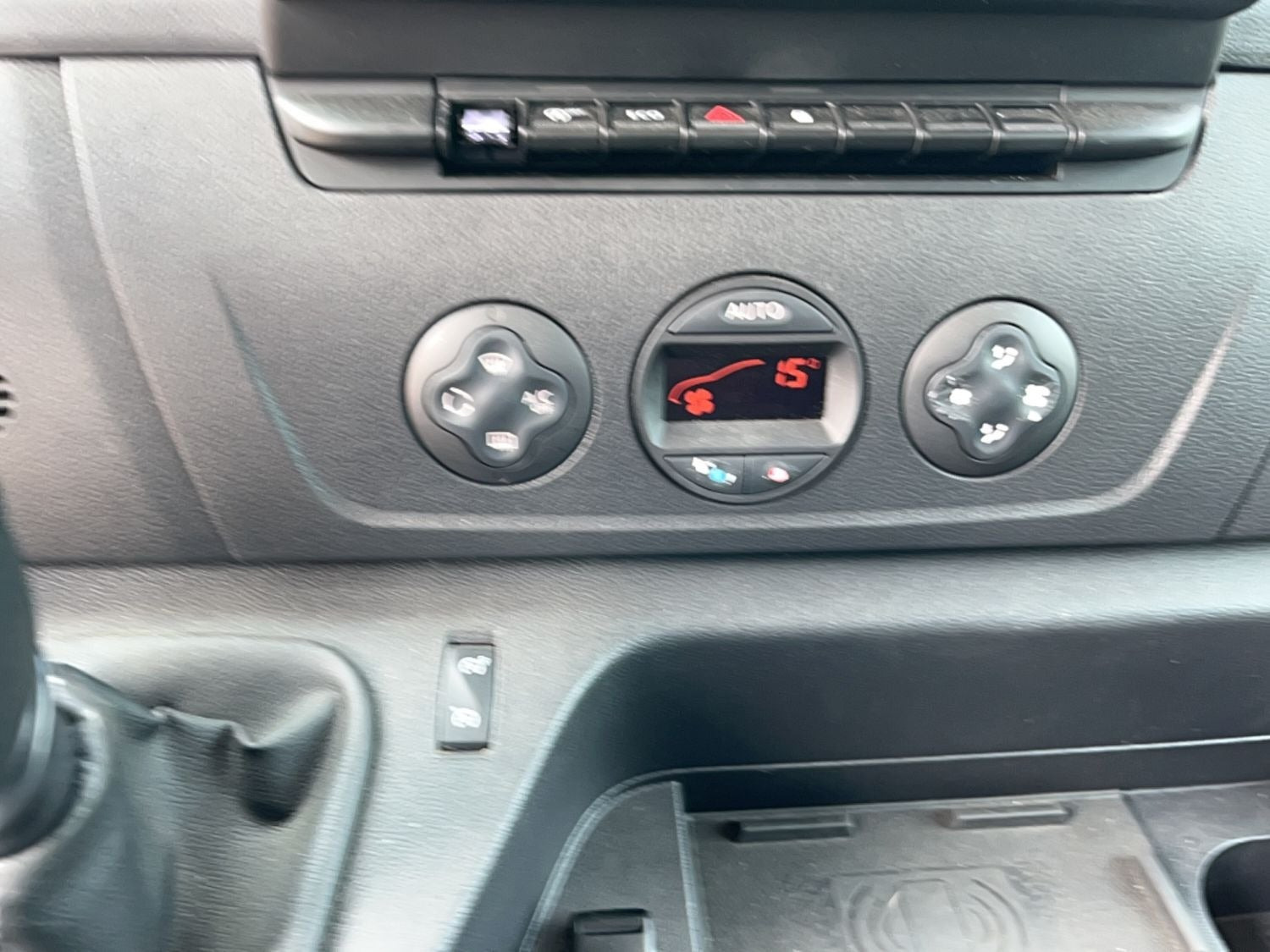 undefined Renault Master IV T35 fra 2019
