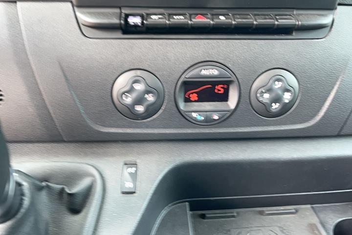 undefined Renault Master IV T35 fra 2019