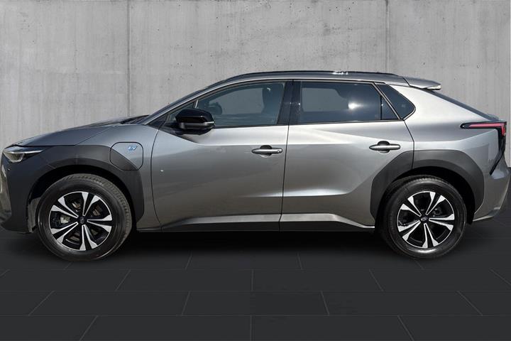 Hvid Subaru Solterra fra 2023