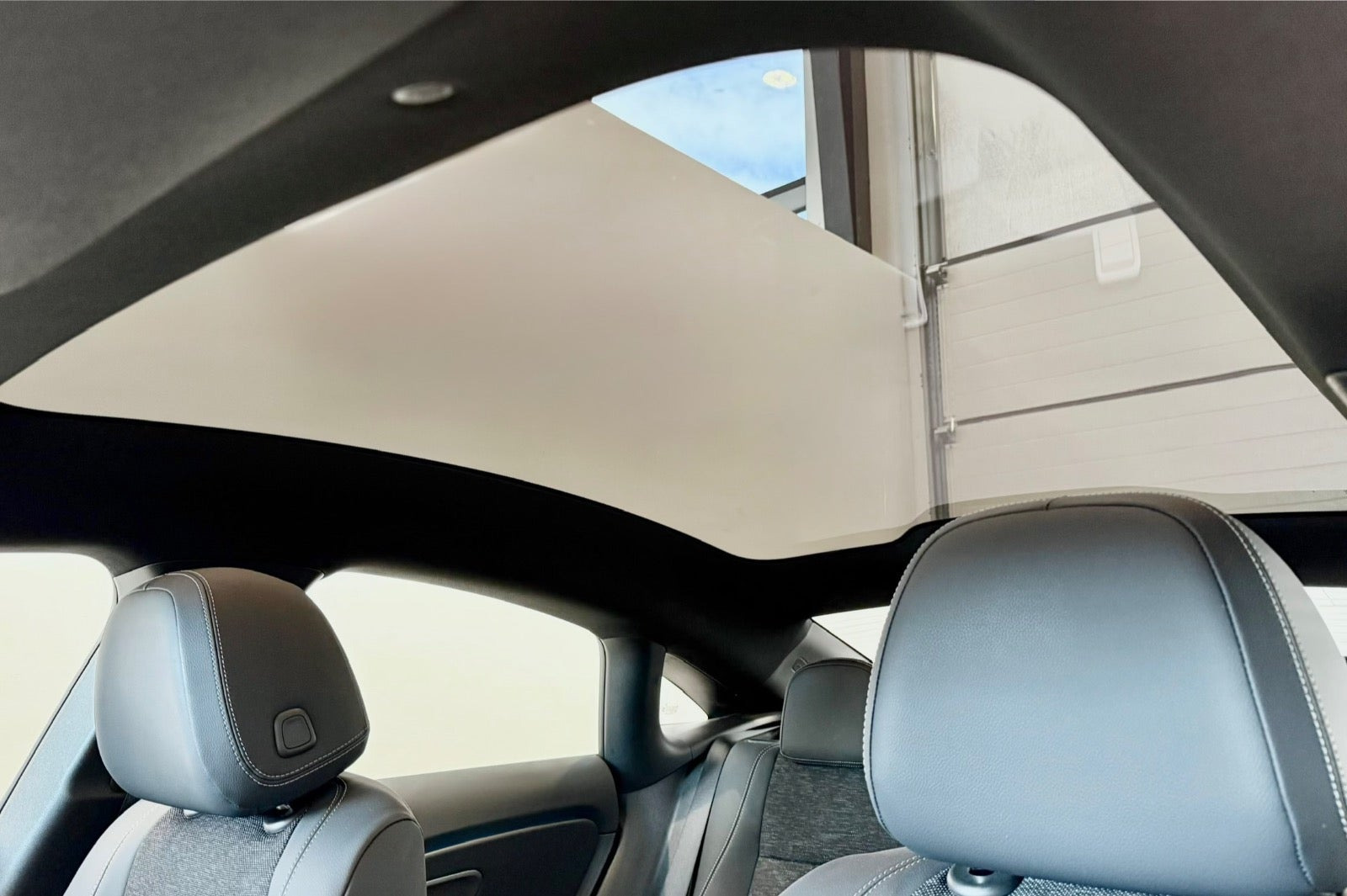 Sort Mercedes CLA250+ fra 2025
