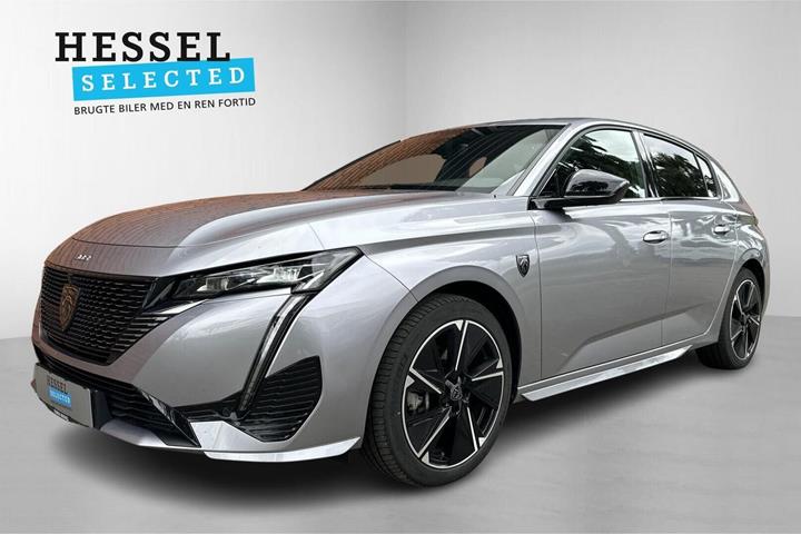 Grå Peugeot E-308 fra 2024 set udefra