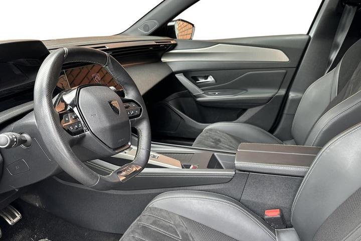 Grå Peugeot E-308 fra 2024