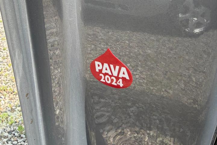 Grå Volvo V50 fra 2007