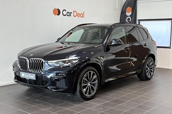 Sort BMW X5 fra 2023