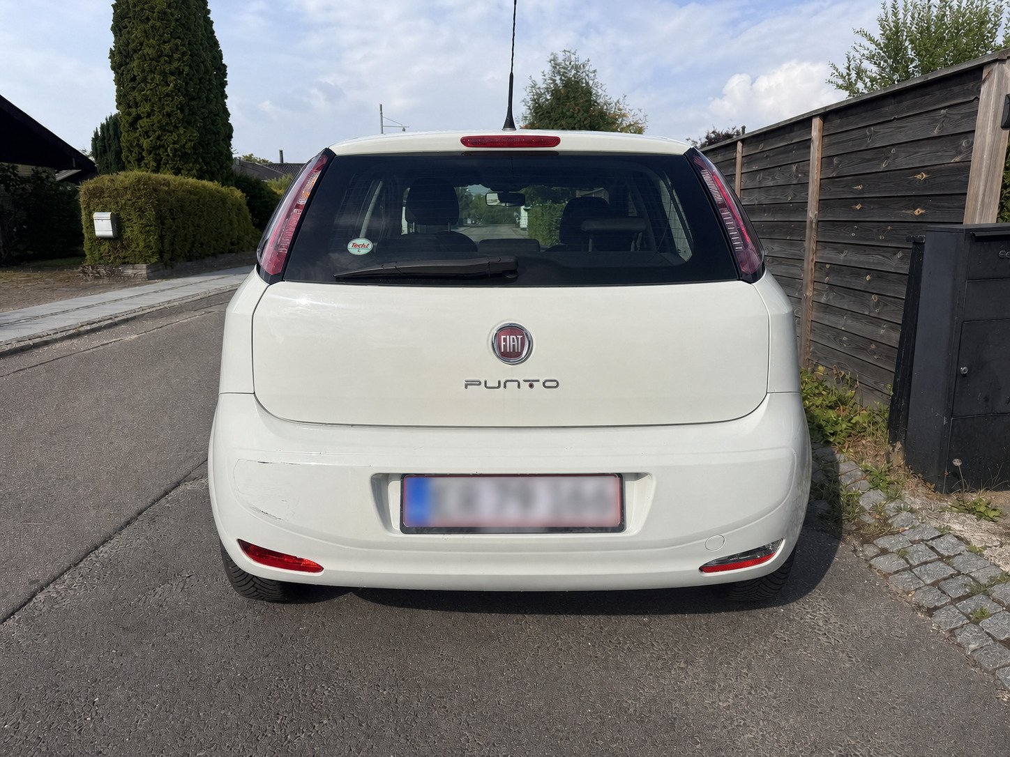 Hvid Fiat Punto fra 2013