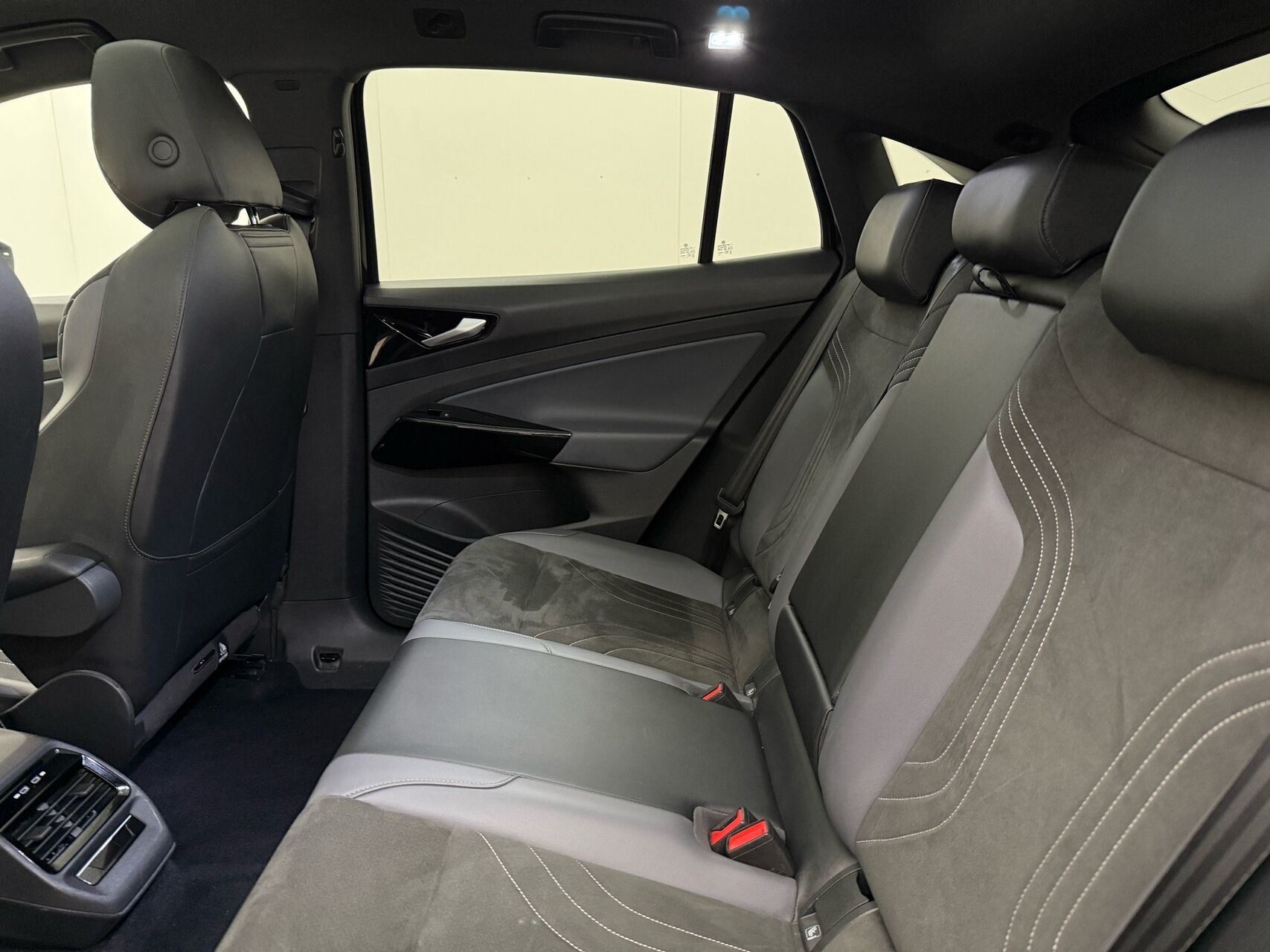 Sort VW ID.5 fra 2022