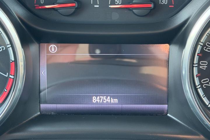 Brun Opel Astra fra 2017