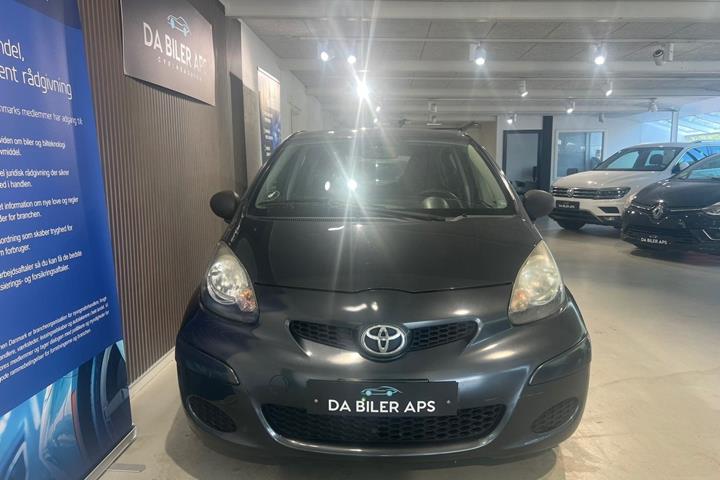 undefined Toyota Aygo fra 2010