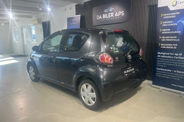 undefined Toyota Aygo fra 2010