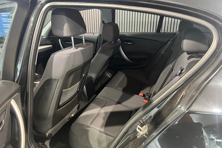 undefined BMW 120d fra 2009