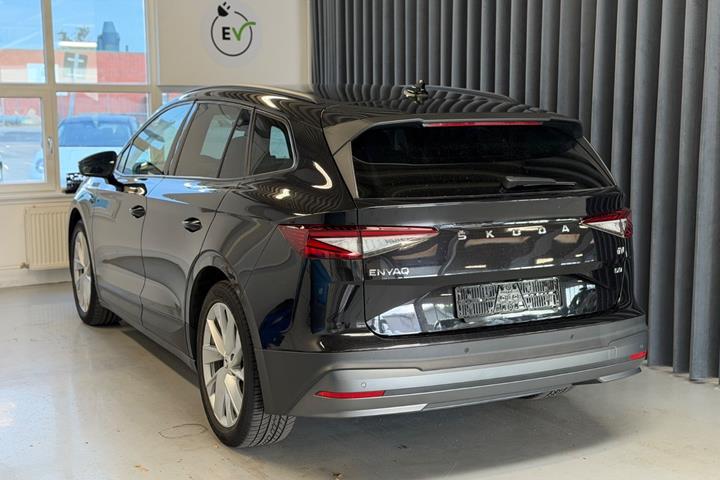 Sort Skoda Enyaq fra 2021