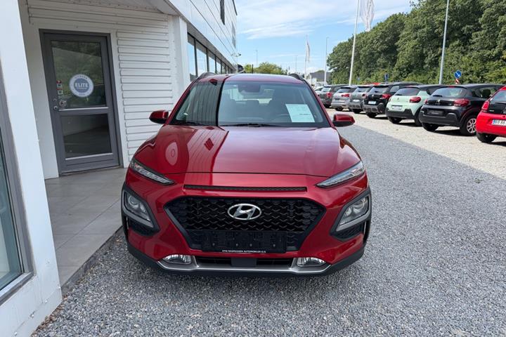 Rød Hyundai Kona fra 2017