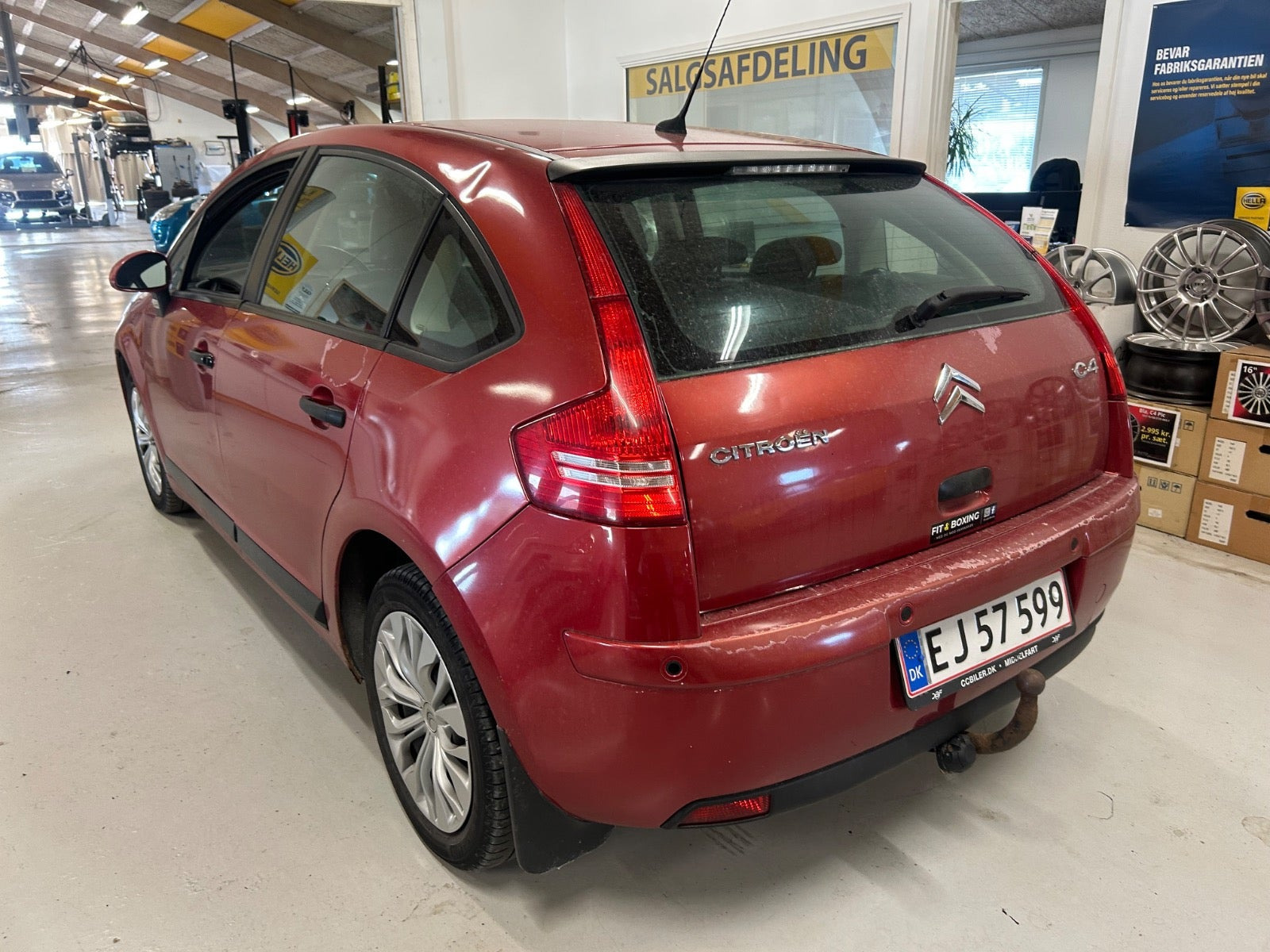 Rød Citroën C4 fra 2008