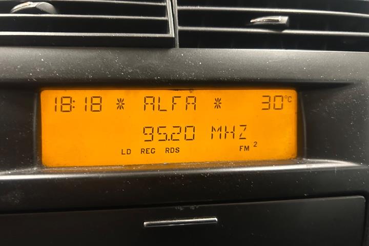 Rød Citroën C4 fra 2008