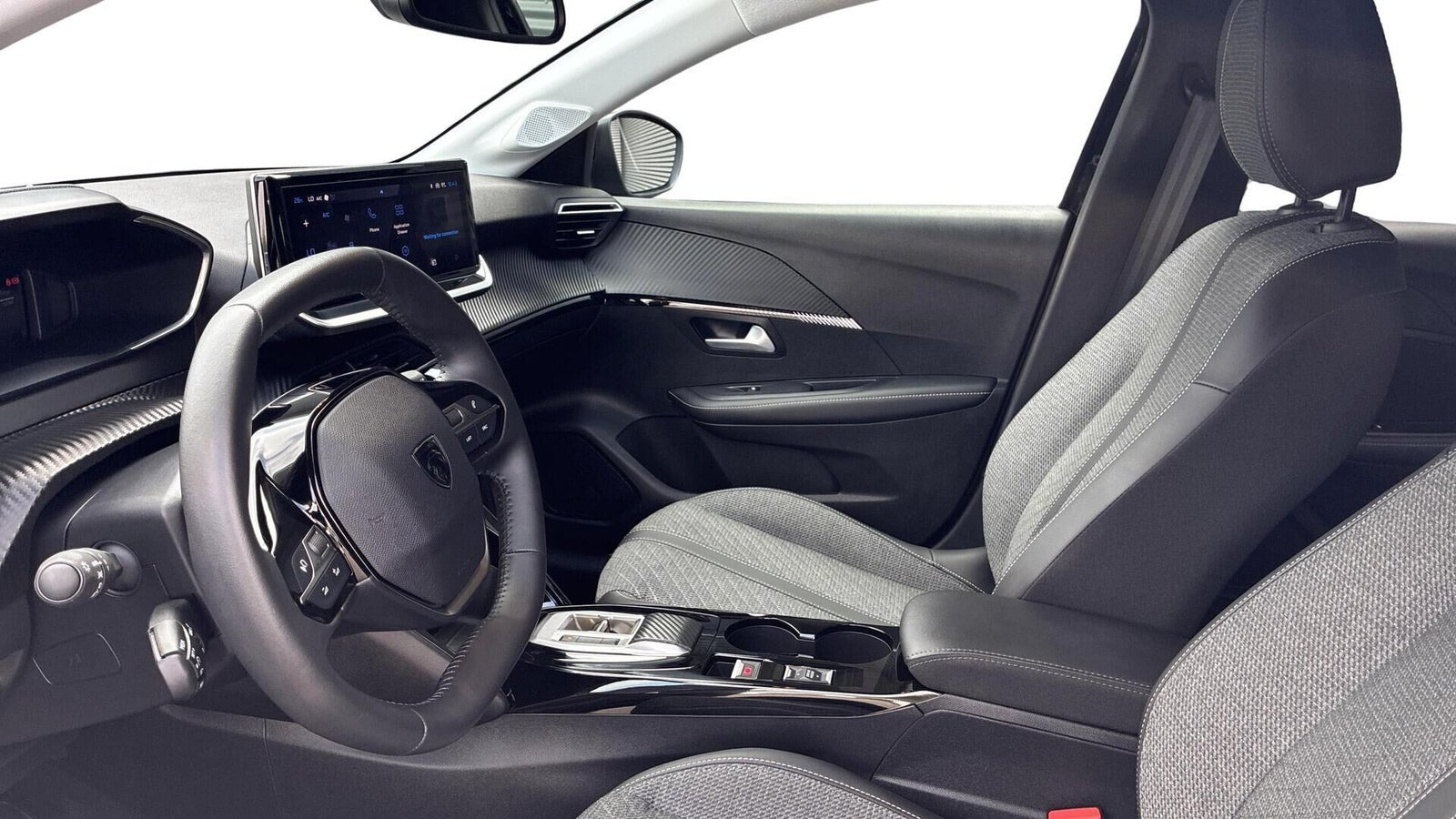Sort Peugeot e-208 fra 2024