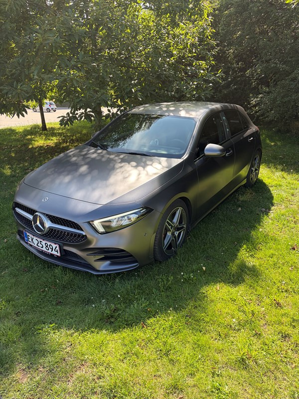 Mercedes 200/230 200 Hatchback 7G-DCT