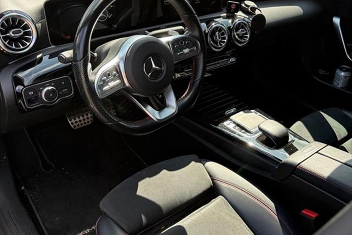 undefined Mercedes 200/230 fra 2019