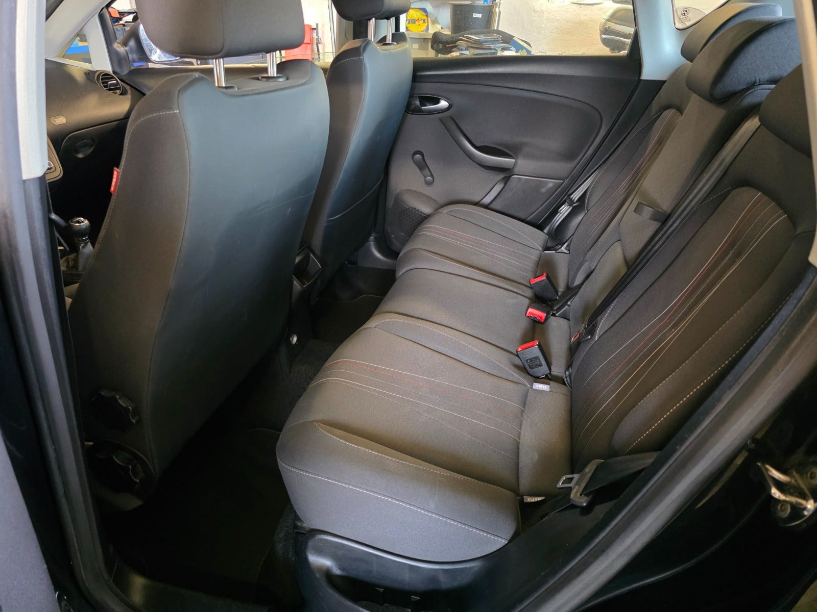 Gul Seat Altea fra 2011