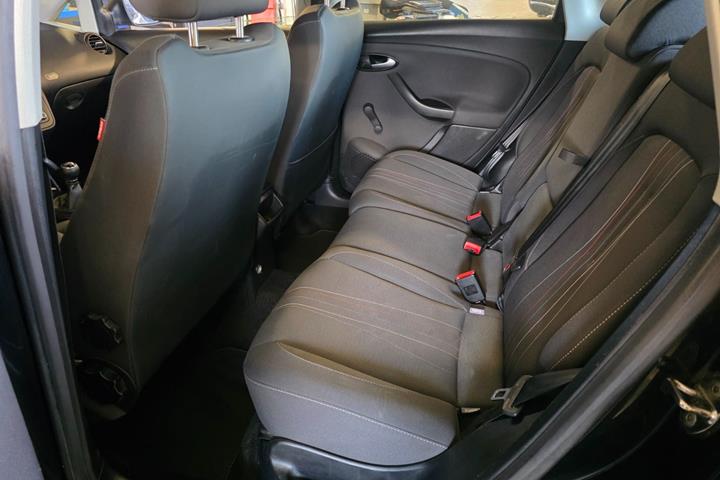 Gul Seat Altea fra 2011