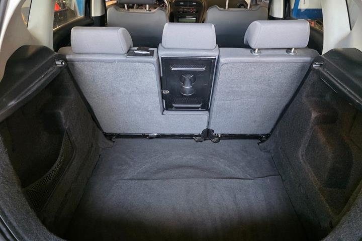 Gul Seat Altea fra 2011