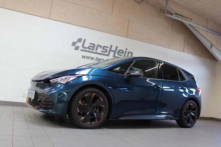Blå Cupra Born fra 2024