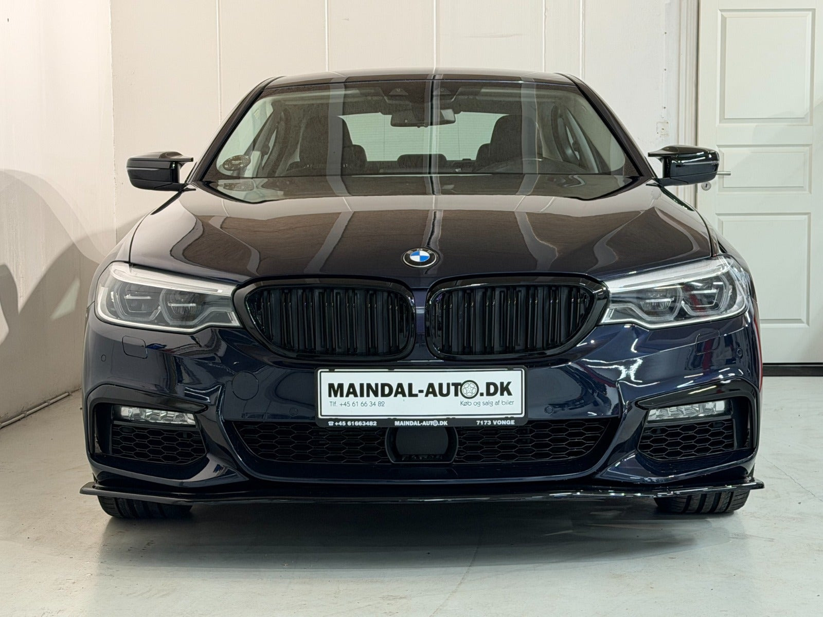 Sort BMW 530d fra 2017