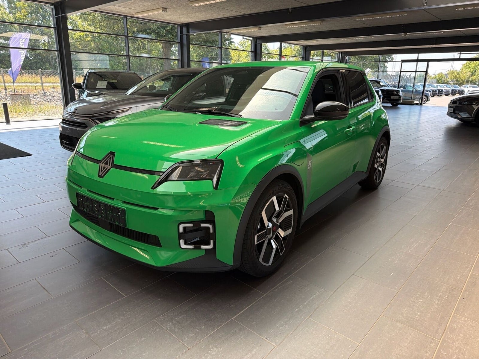 Renault 5 E-Tech 40 Techno